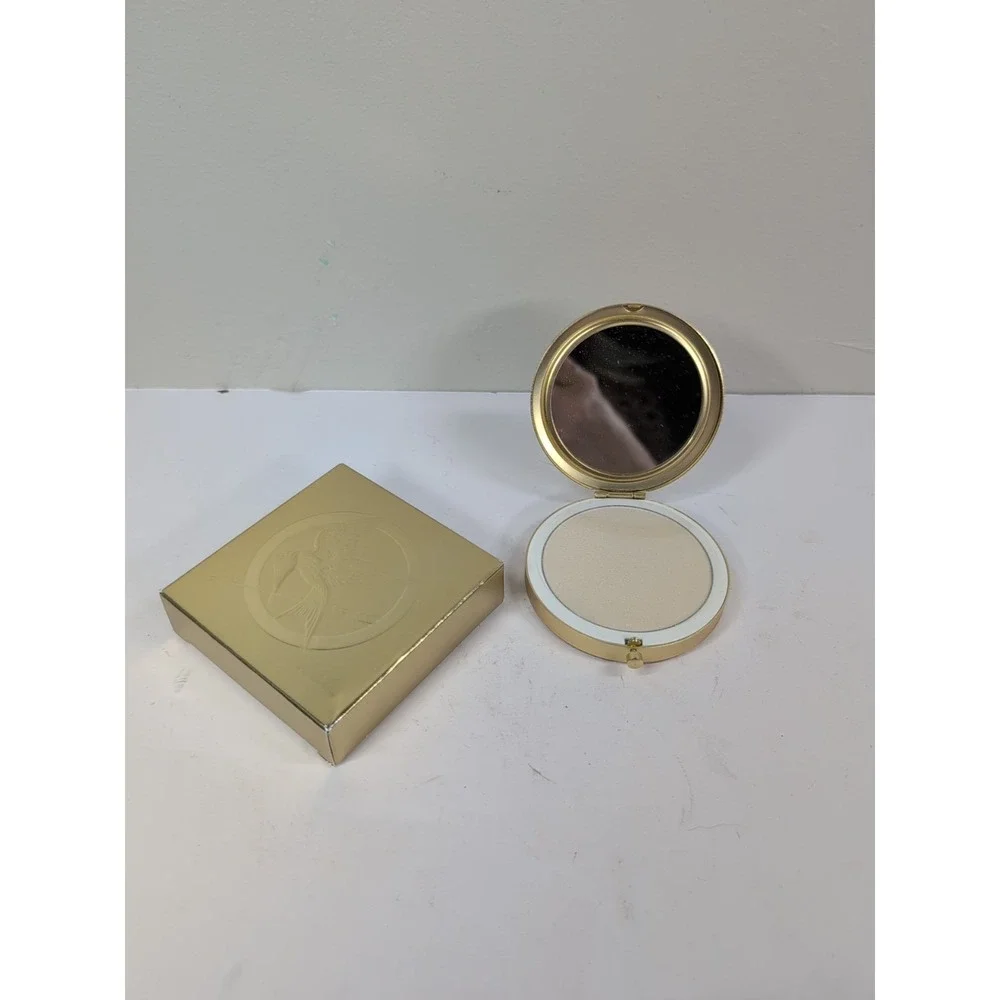 Storybook Cosmetics Girl On Fire World Of Hunger‎ Games Pressed Powder Compact